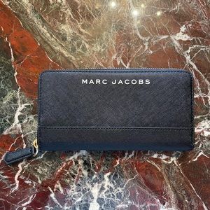 Marc Jacobs wallet